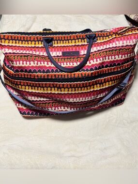 Vera Bradley Stylish Multi-Color Patterned Weekender Bag